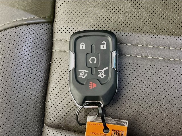 Used 2019 GMC Yukon XL Denali w/ Denali Ultimate Package AWD/4WD image 34