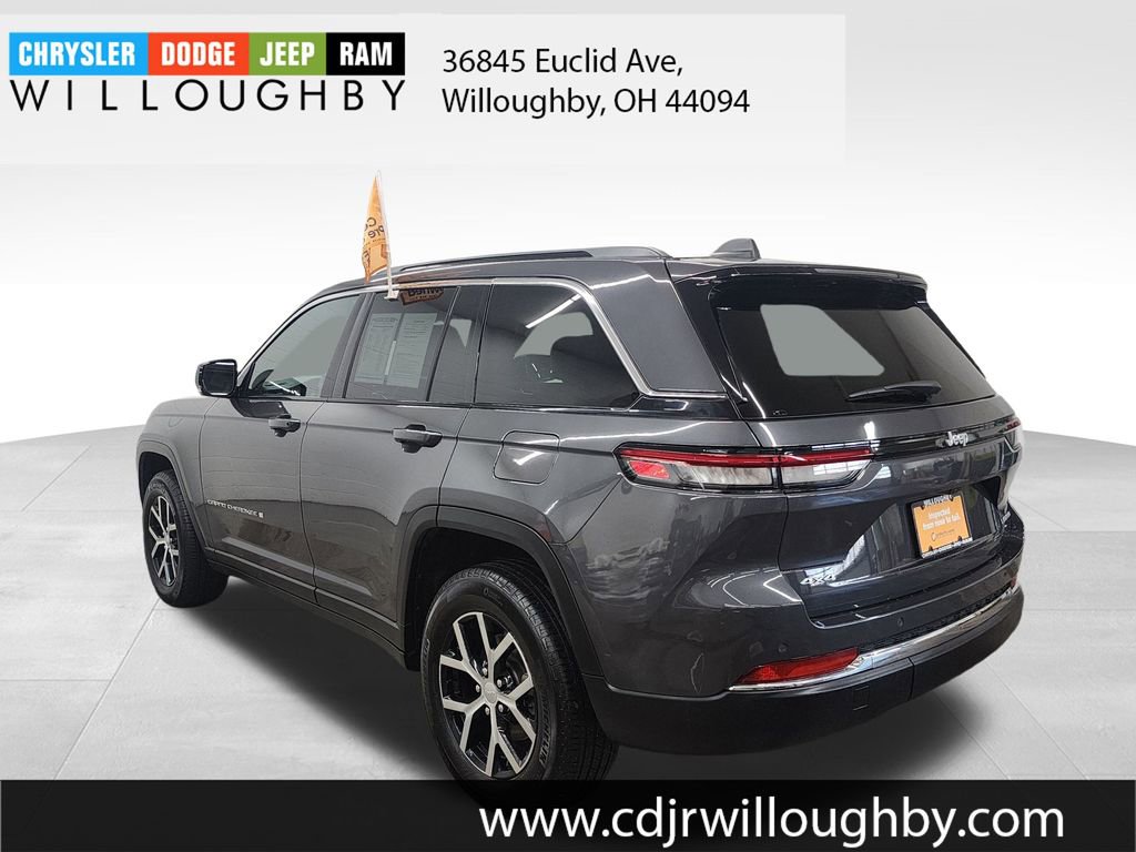 Certified 2025 Jeep Grand Cherokee Limited image 6