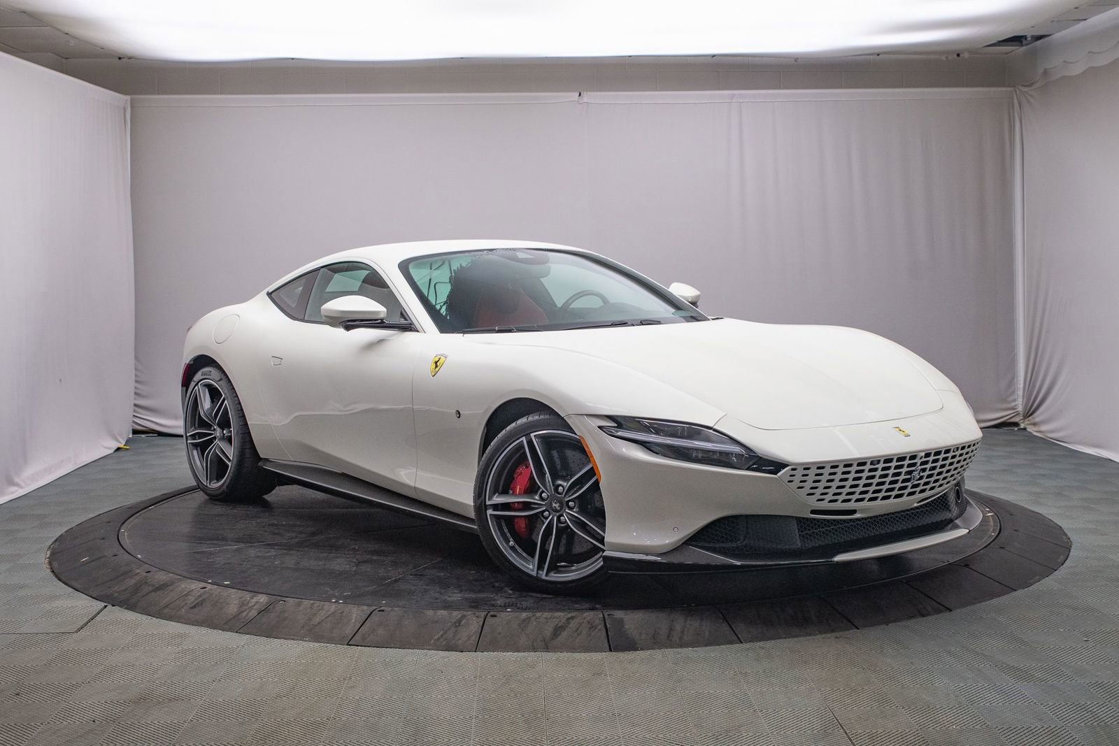 Certified 2024 Ferrari Roma image 13