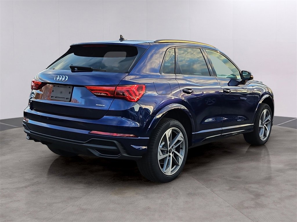 New 2025 Audi Q3 2.0T Premium image 3