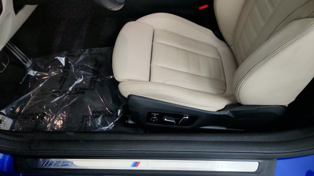 Used 2026 BMW M440i Convertible RWD image 46