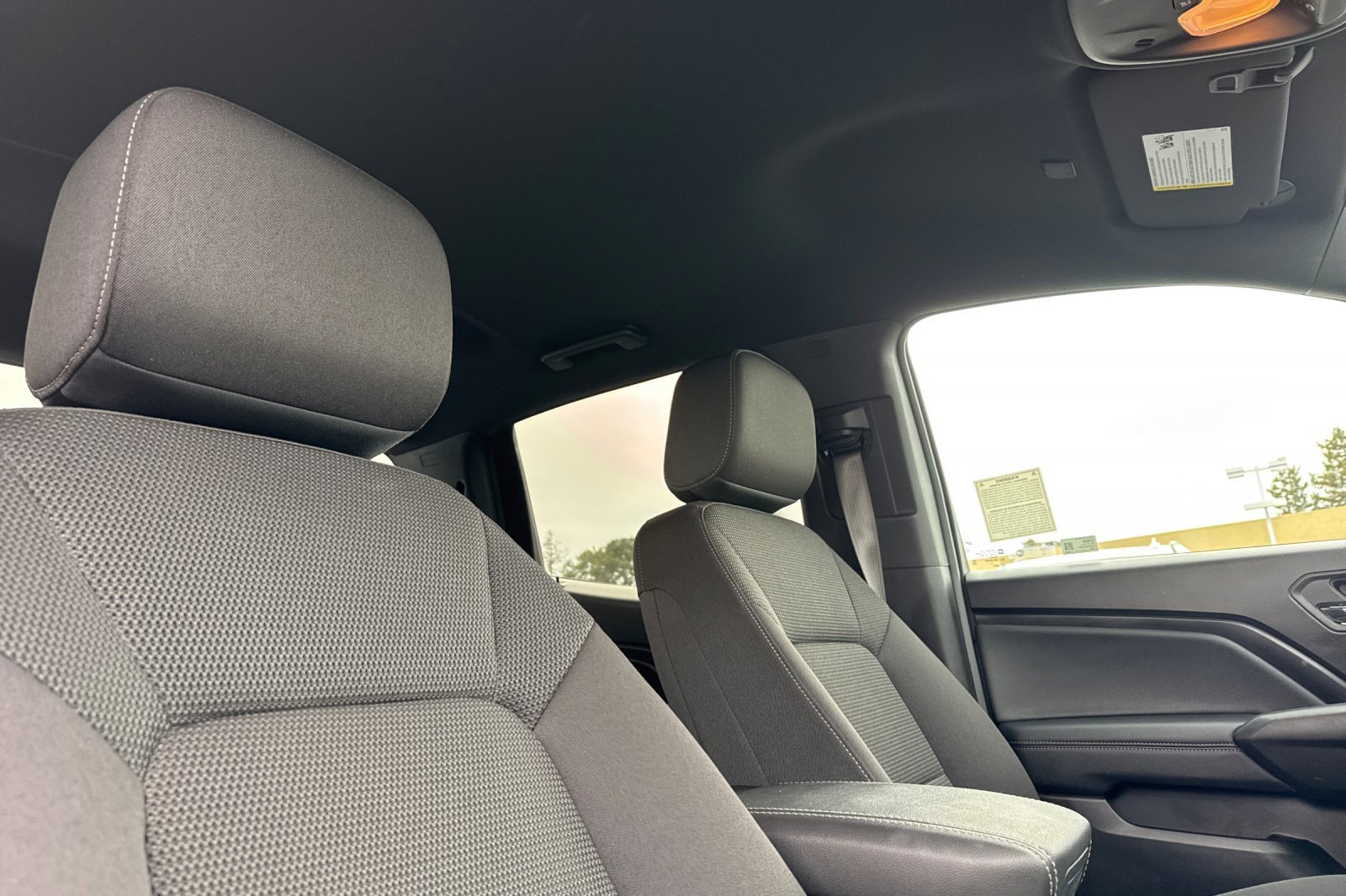 Used 2024 GMC Canyon Elevation w/ Trailering Package image 20