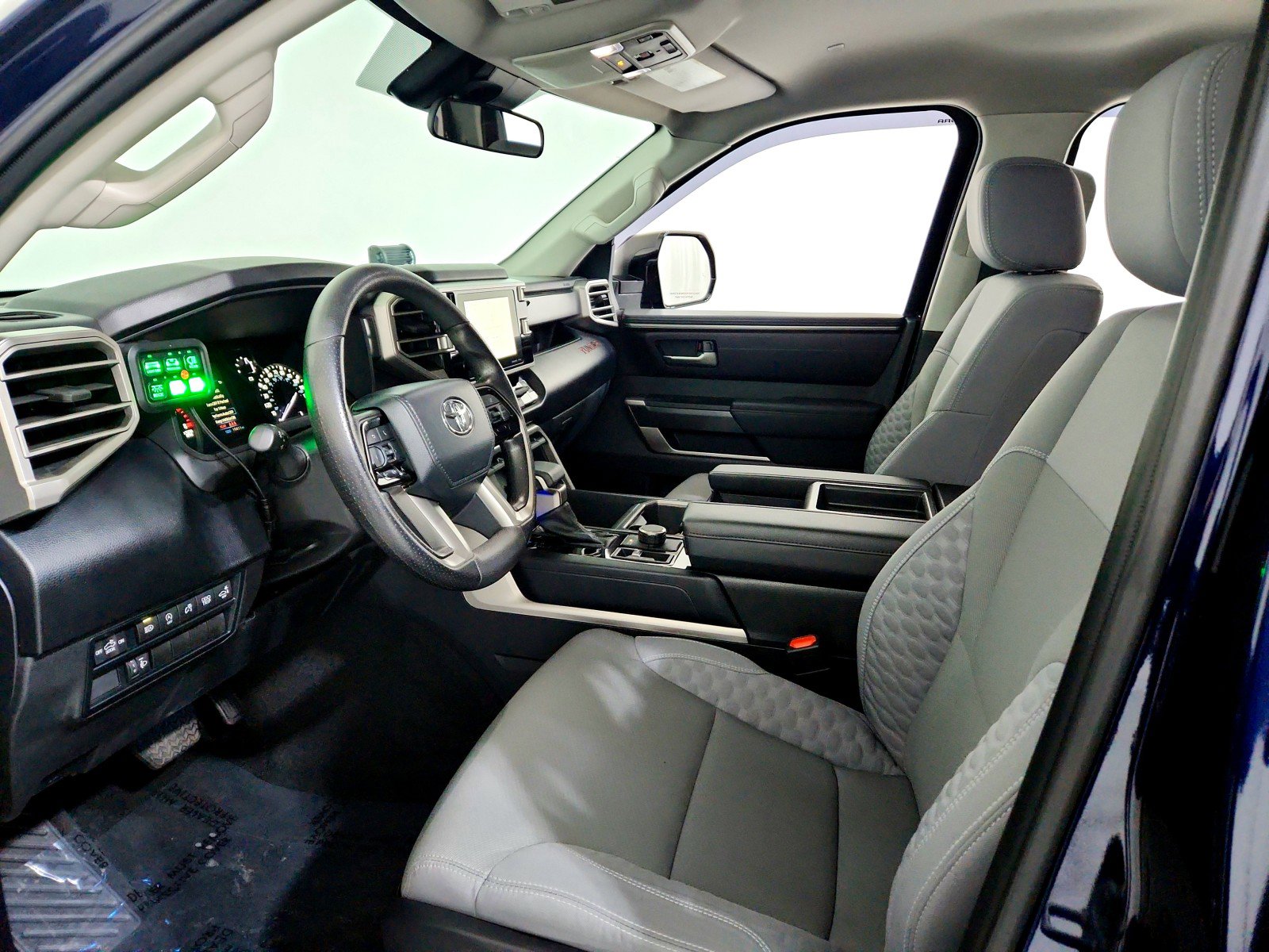Used 2024 Toyota Tundra SR5 image 15