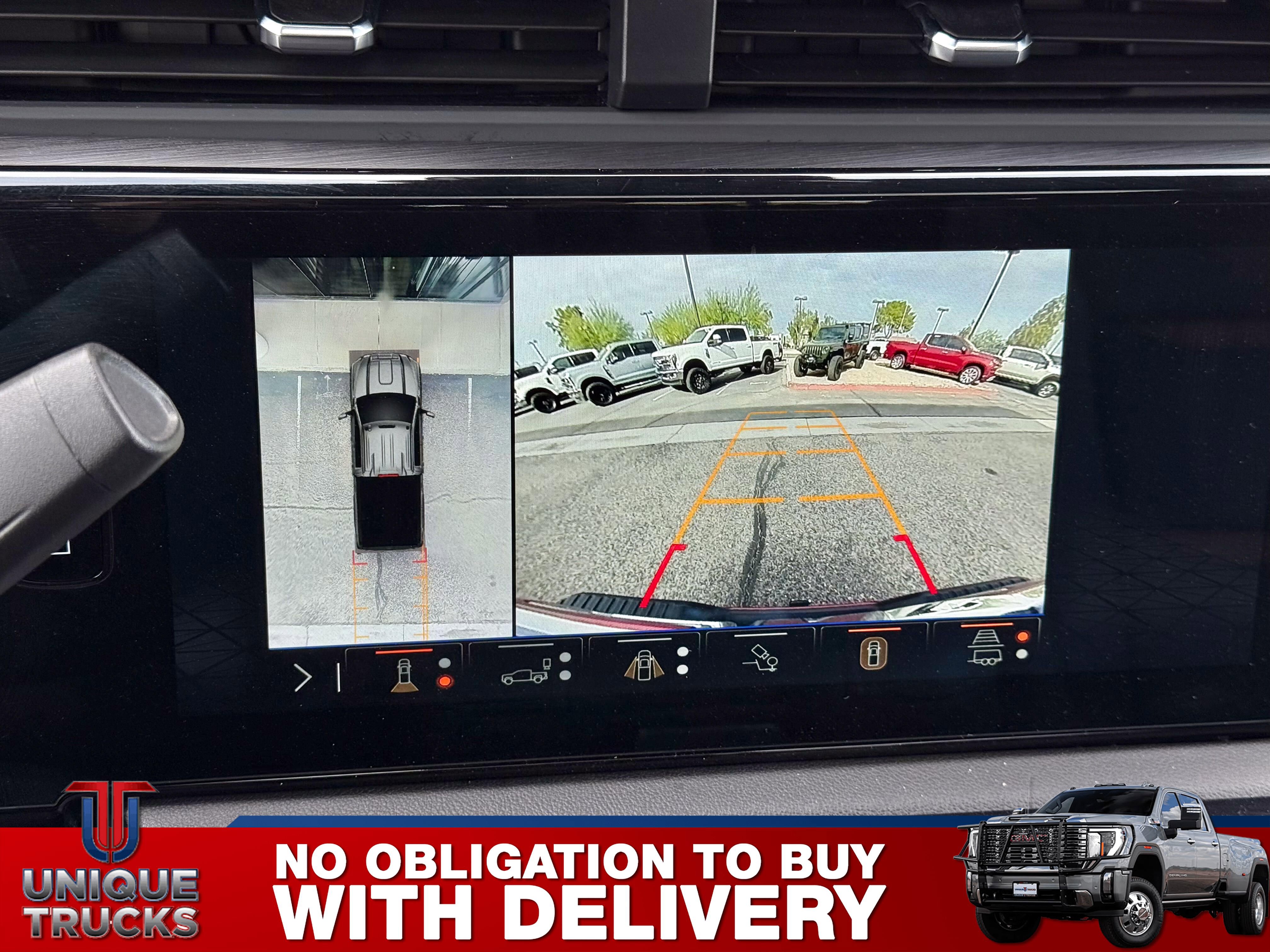 Used 2025 GMC Sierra 3500 AT4 w/ AT4 Premium Plus Package image 39