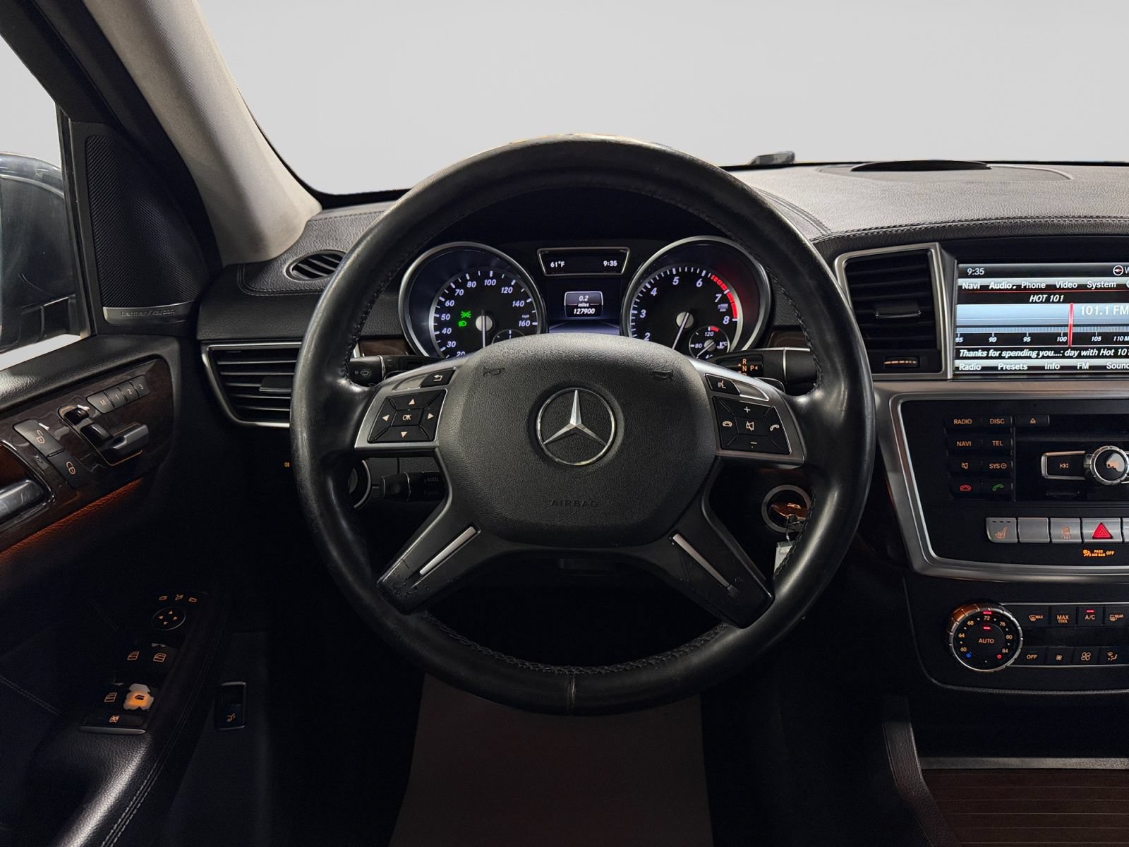 Used 2015 Mercedes-Benz GL 450 4MATIC w/ Parking Assist Package image 18