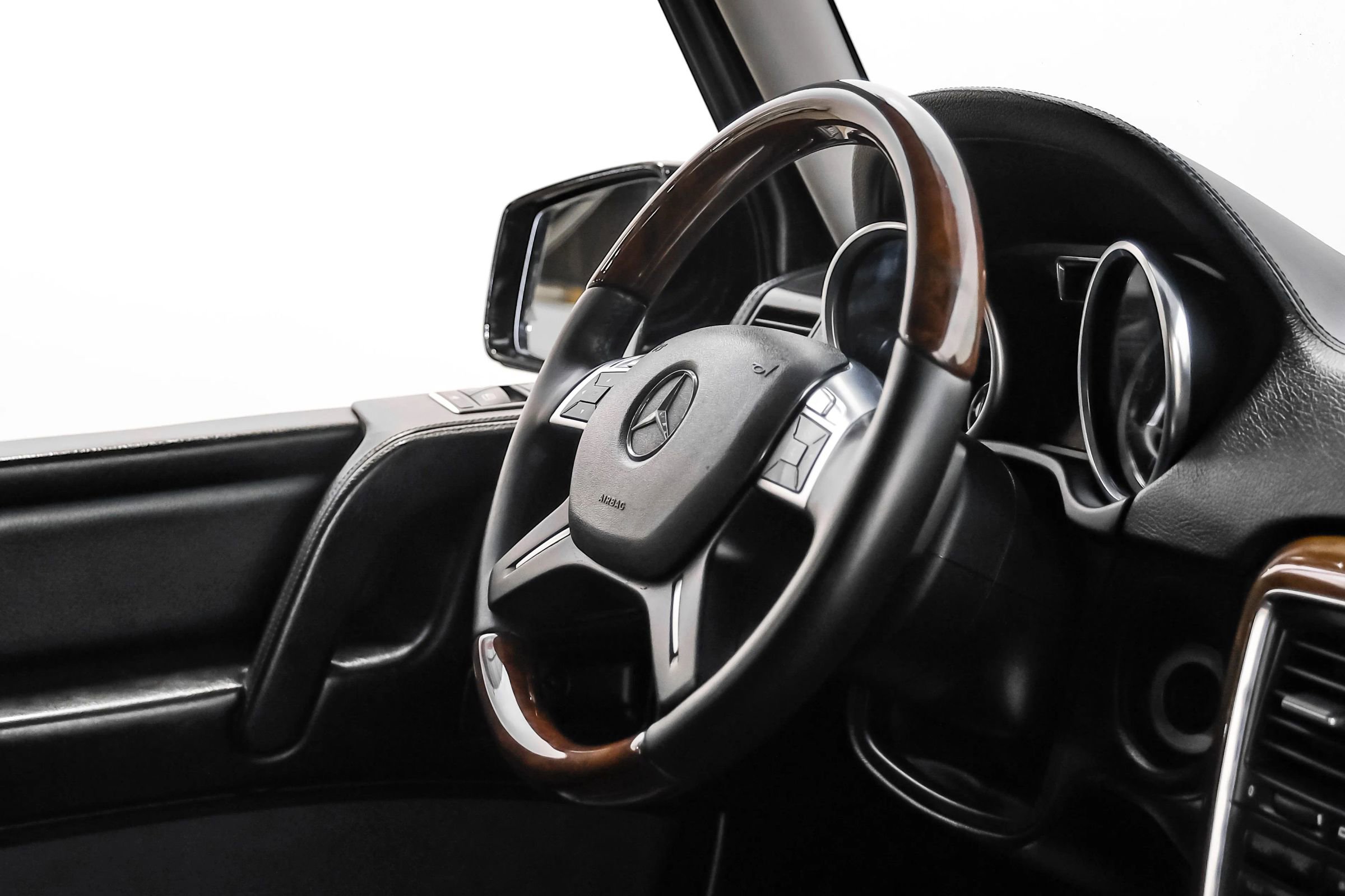 Used 2013 Mercedes-Benz G 550 image 8