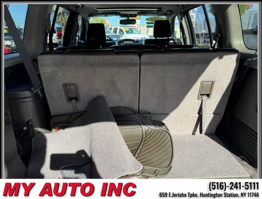 Used 2011 Nissan Pathfinder LE w/ Navigation Pkg image 35