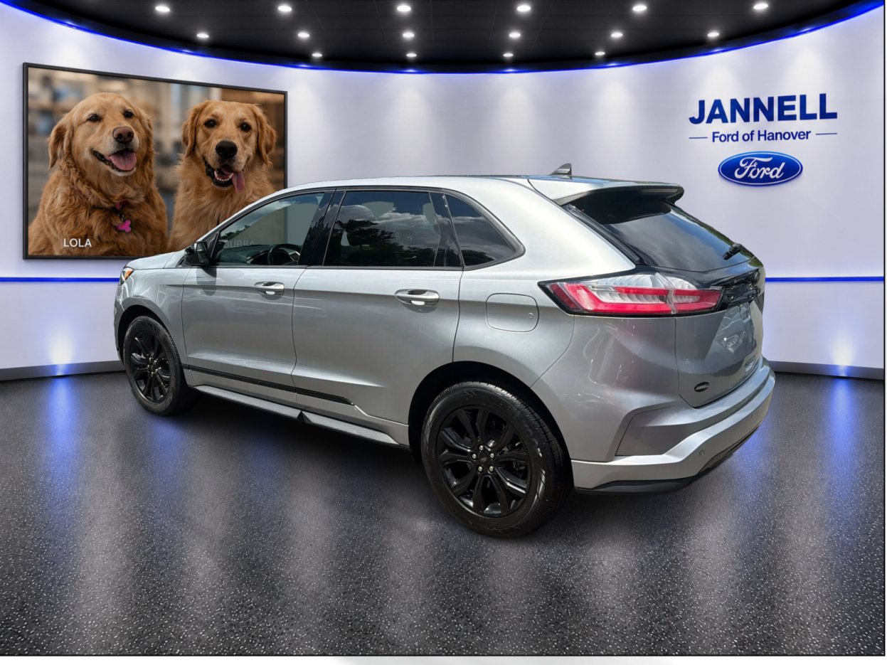 Used 2023 Ford Edge SE w/ Black Appearance Package AWD/4WD image 8