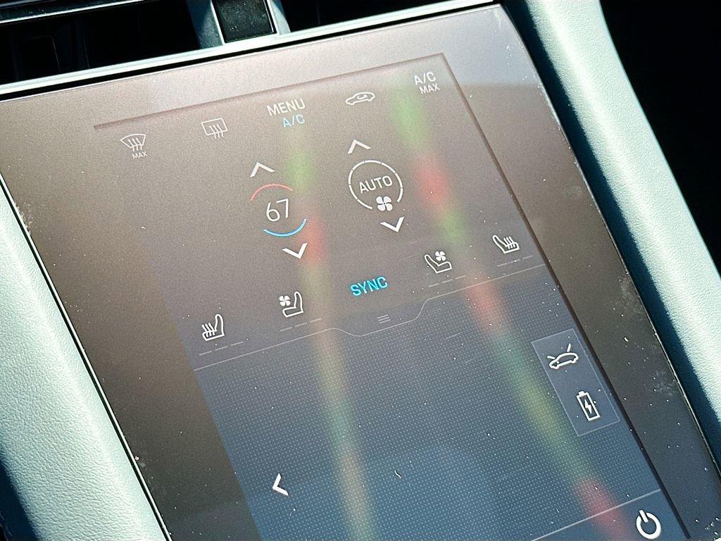 New 2026 Porsche Taycan AWD/4WD image 23
