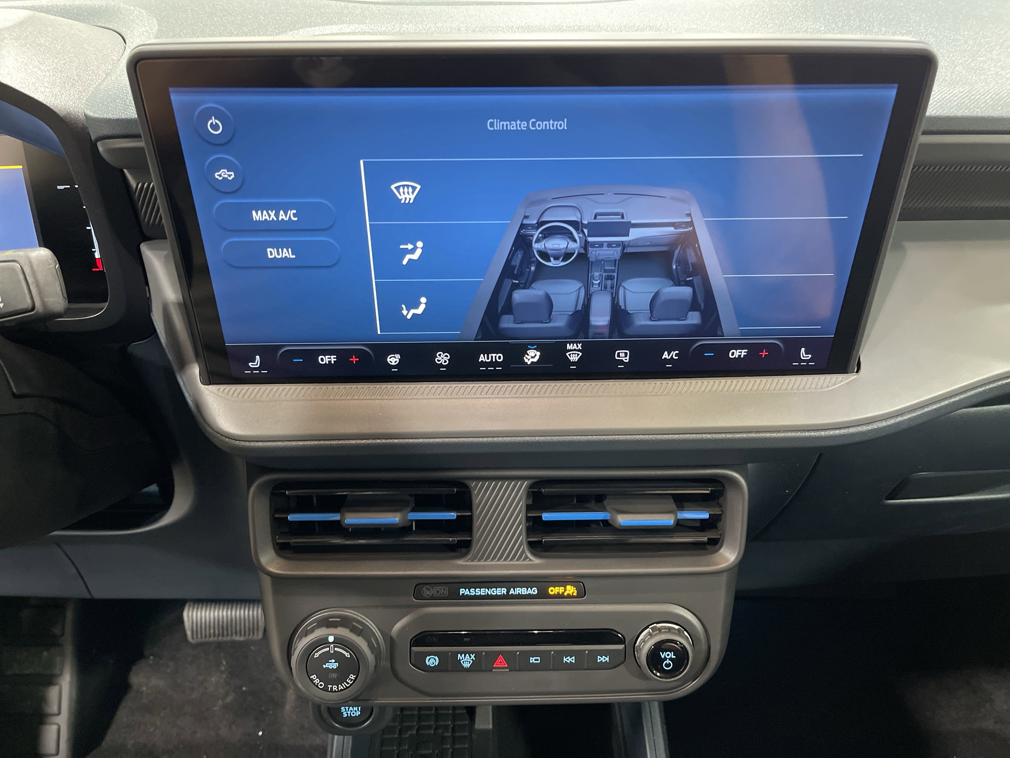 New 2025 Ford Maverick Lobo image 26