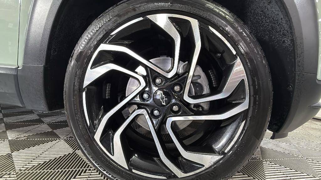 Certified 2024 Chevrolet TrailBlazer RS w/ Driver Confidence Package image 36