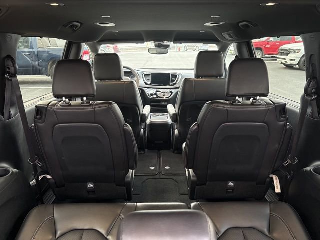 Used 2024 Chrysler Pacifica Touring-L w/ S Appearance Package image 41