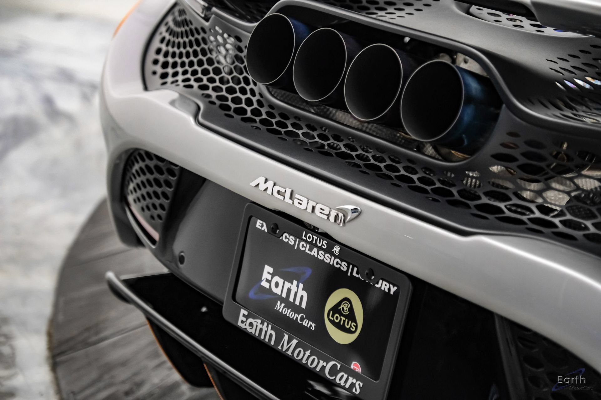 Used 2021 McLaren 765LT RWD image 22