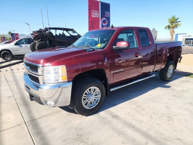 Used 2008 Chevrolet Silverado 2500 LTZ w/ Suspension Package, Off-Road AWD/4WD image 8