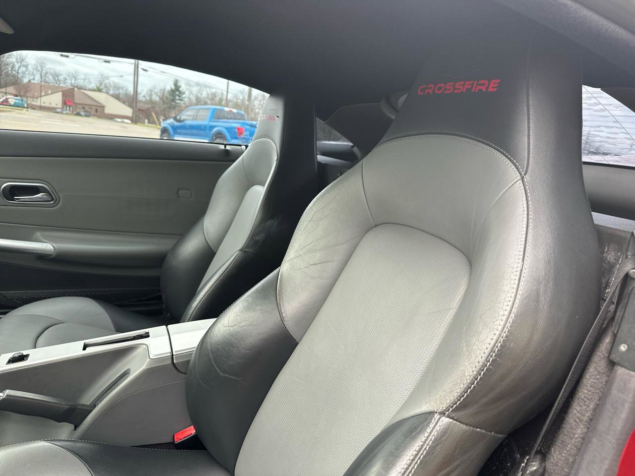 Used 2004 Chrysler Crossfire Coupe RWD image 9