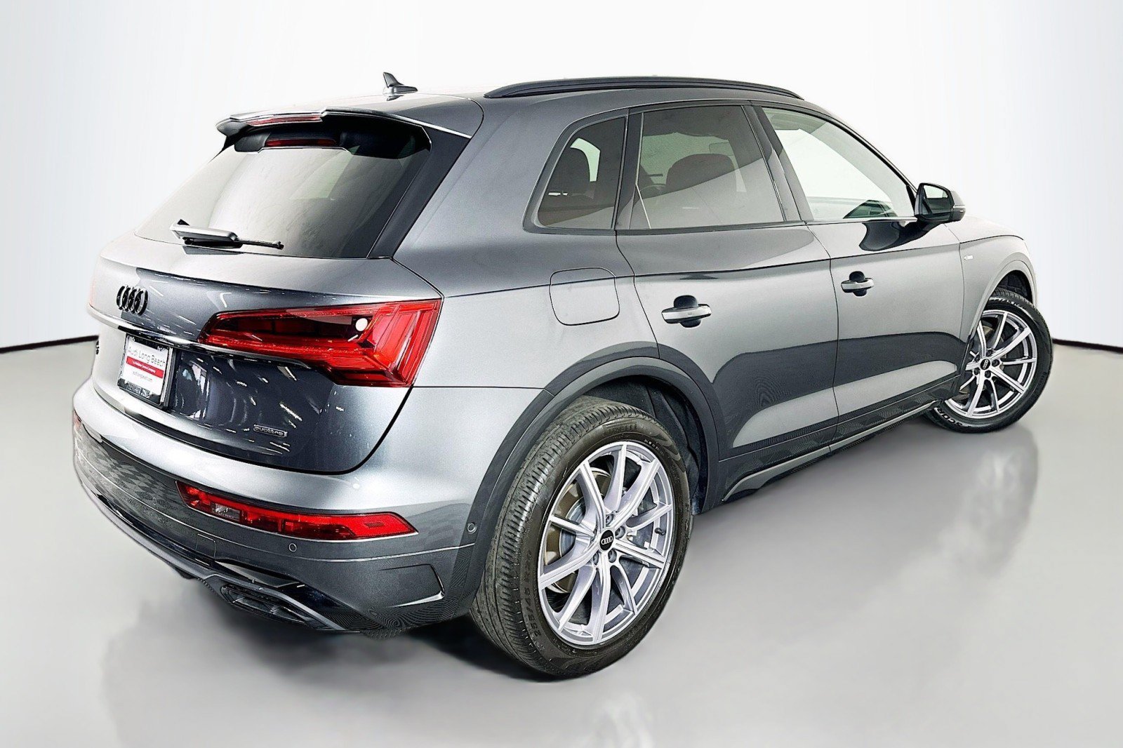 Used 2023 Audi Q5 e Prestige w/ Prestige Package AWD/4WD image 14