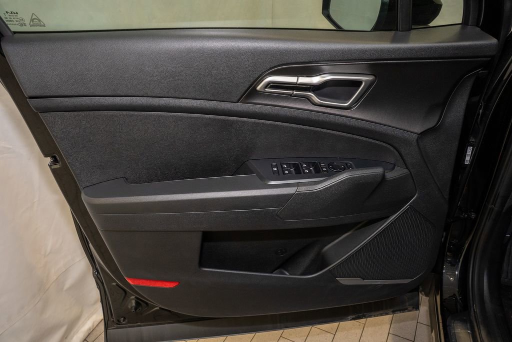 New 2026 Kia Sportage S image 12