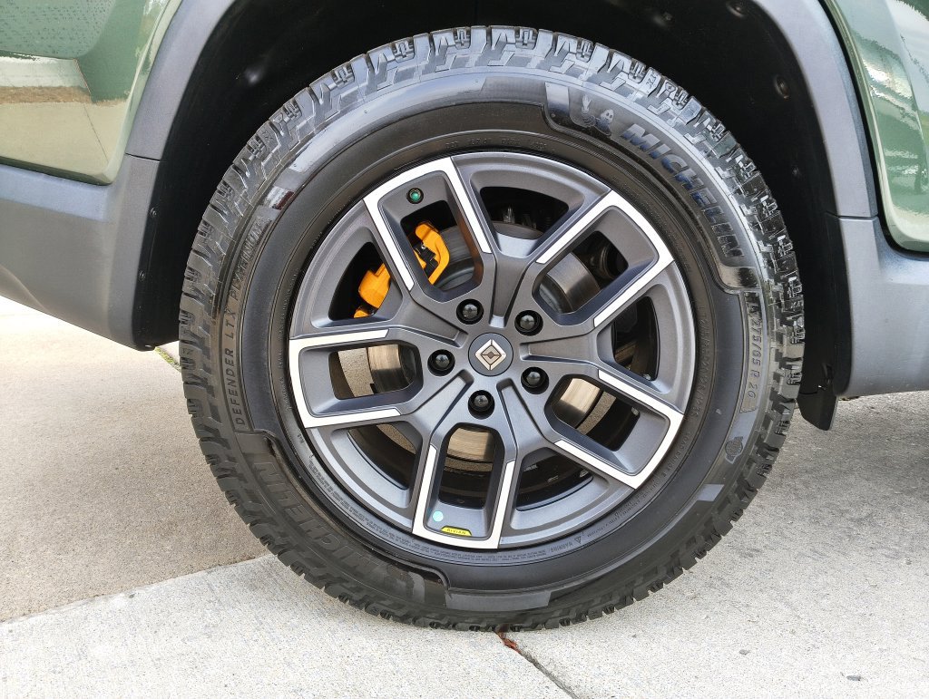 Used 2022 Rivian R1T Launch Edition AWD/4WD image 30