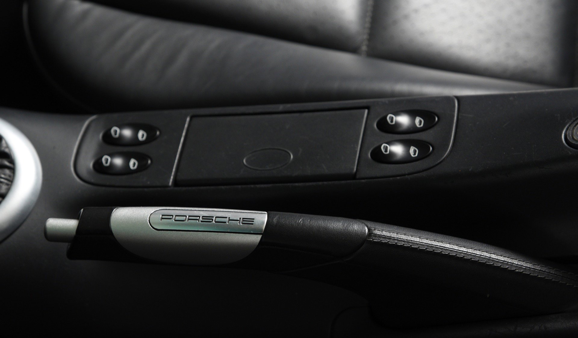 Used 2005 Porsche 911 Turbo image 16