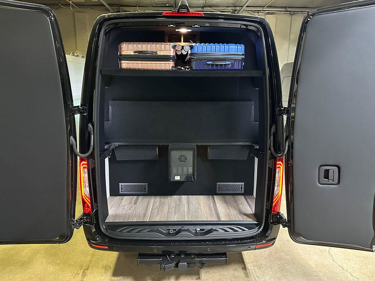 Used 2024 Mercedes-Benz Sprinter 3500 image 17