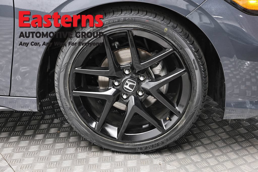 Used 2025 Honda Civic Sport image 30