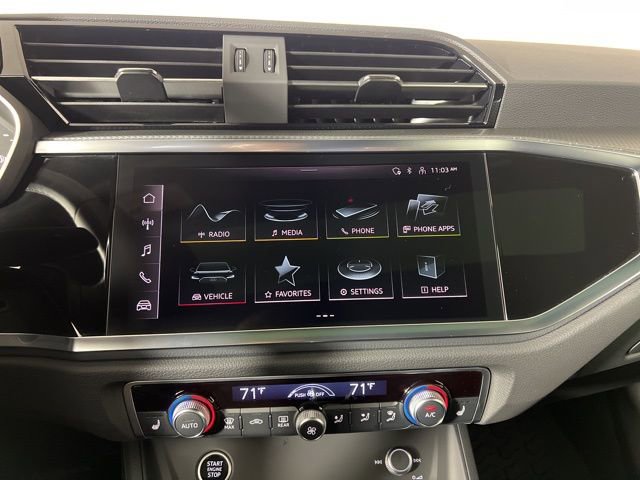 Certified 2025 Audi Q3 2.0T Premium w/ Convenience Package image 22
