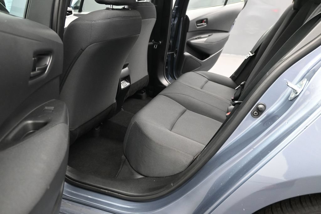 Used 2026 Toyota Corolla LE FWD image 12