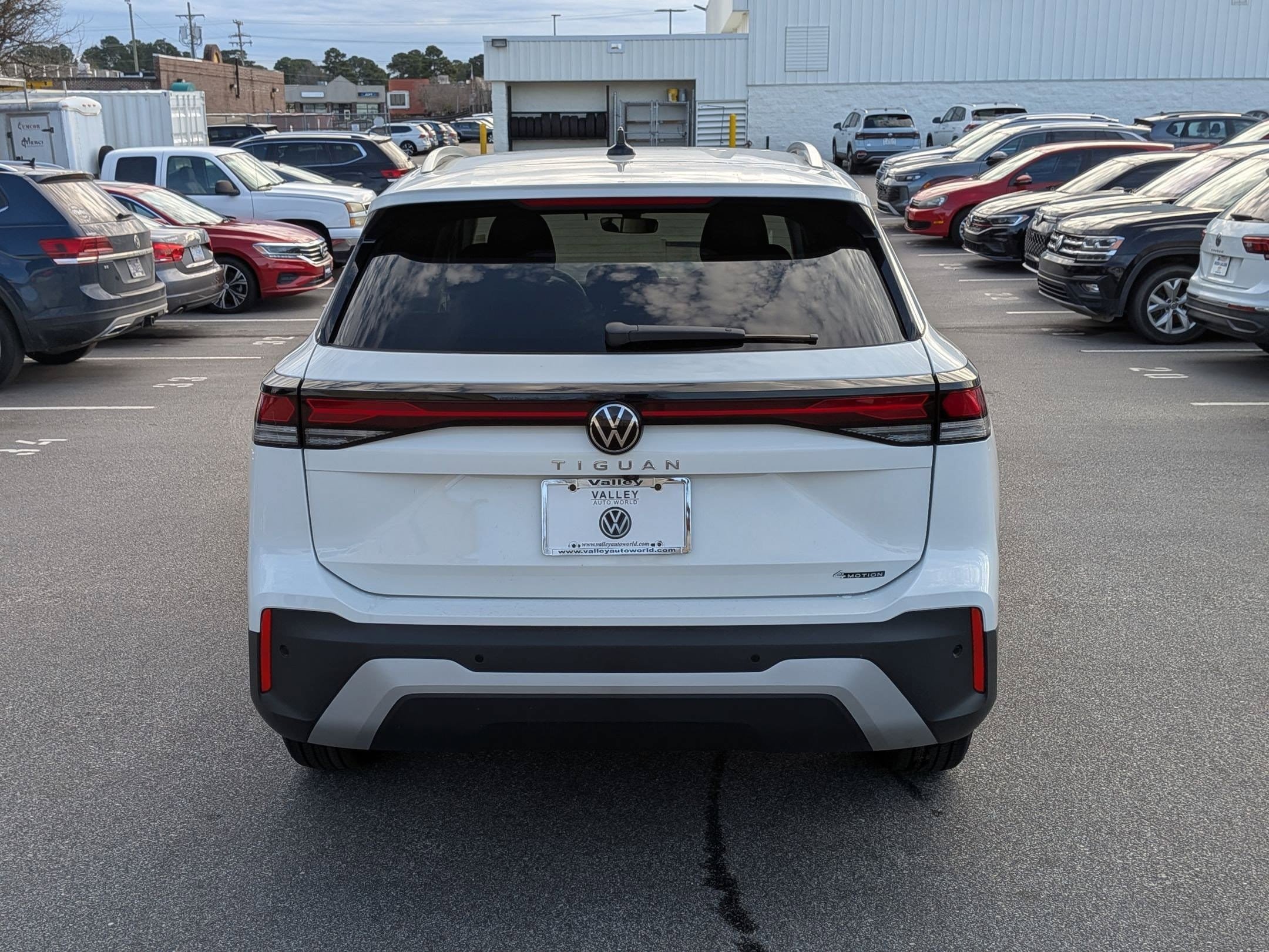 New 2026 Volkswagen Tiguan S AWD/4WD image 4