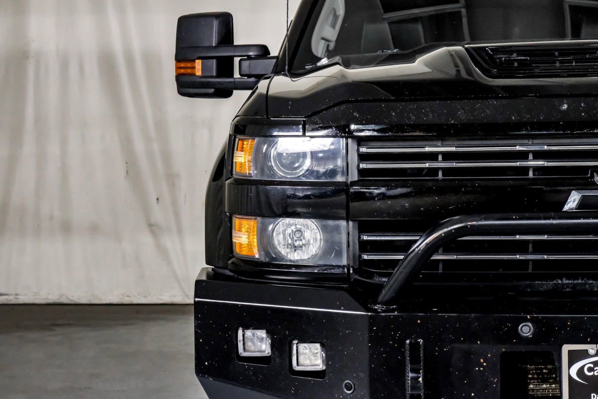 Used 2019 Chevrolet Silverado 2500 LTZ w/ Duramax Plus Package image 39