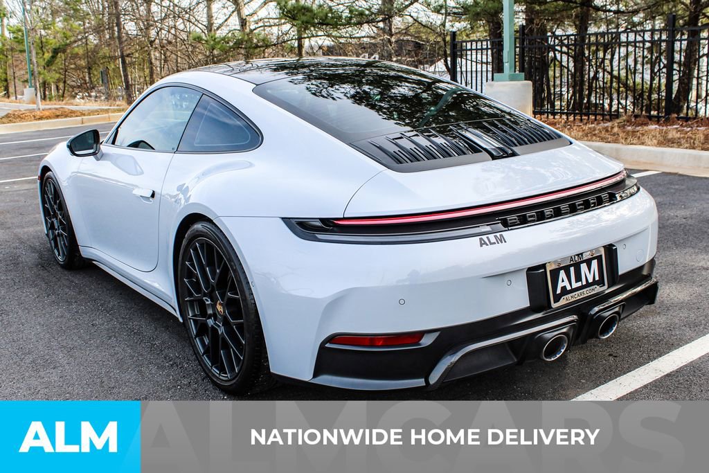 Used 2025 Porsche 911 Carrera GTS image 5