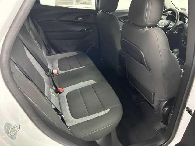Used 2023 Chevrolet TrailBlazer LS FWD image 14