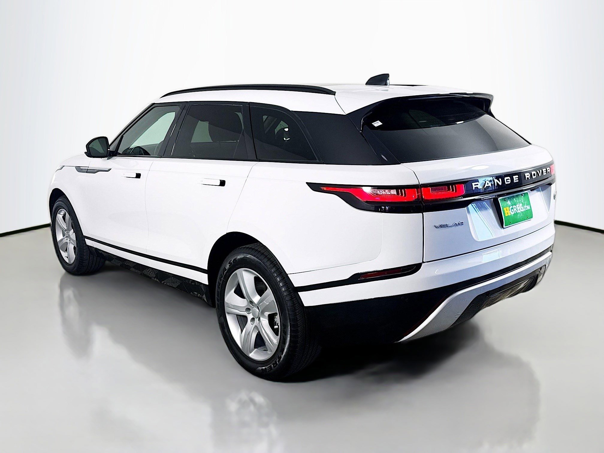 Used 2022 Land Rover Range Rover Velar S AWD/4WD image 7
