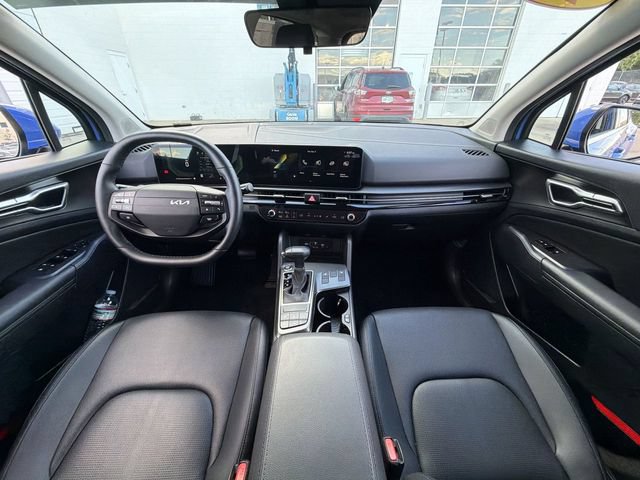 Used 2026 Kia Sportage EX w/ EX Panorama Roof Package AWD/4WD image 12