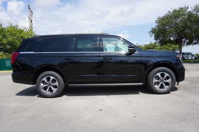 New 2027 Ford Expedition Max Active RWD image 22