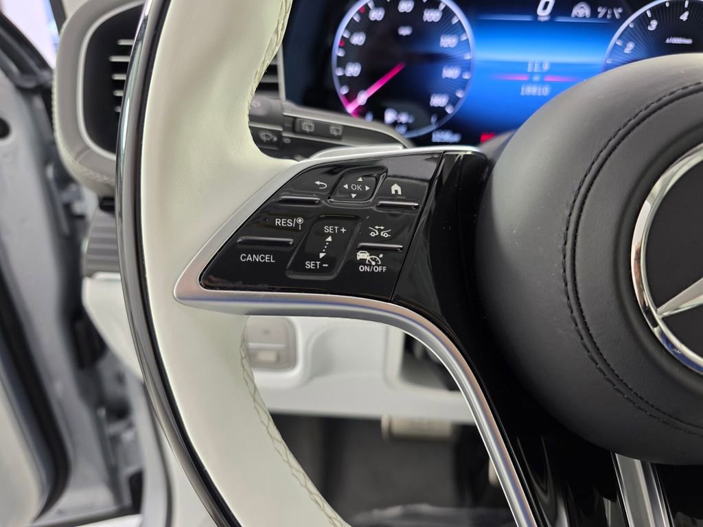 Certified 2024 Mercedes-Benz Maybach GLS 600 4MATIC image 22