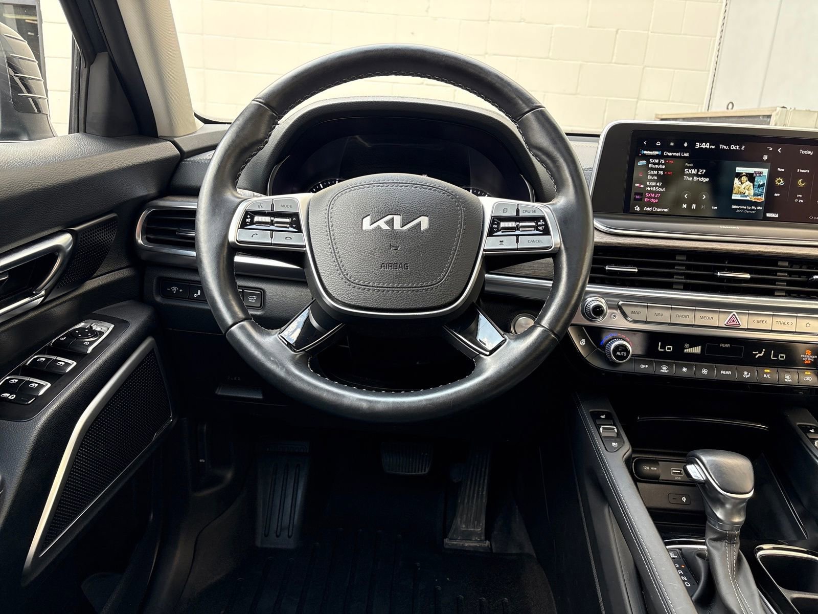Used 2022 Kia Telluride EX w/ Towing Package image 13