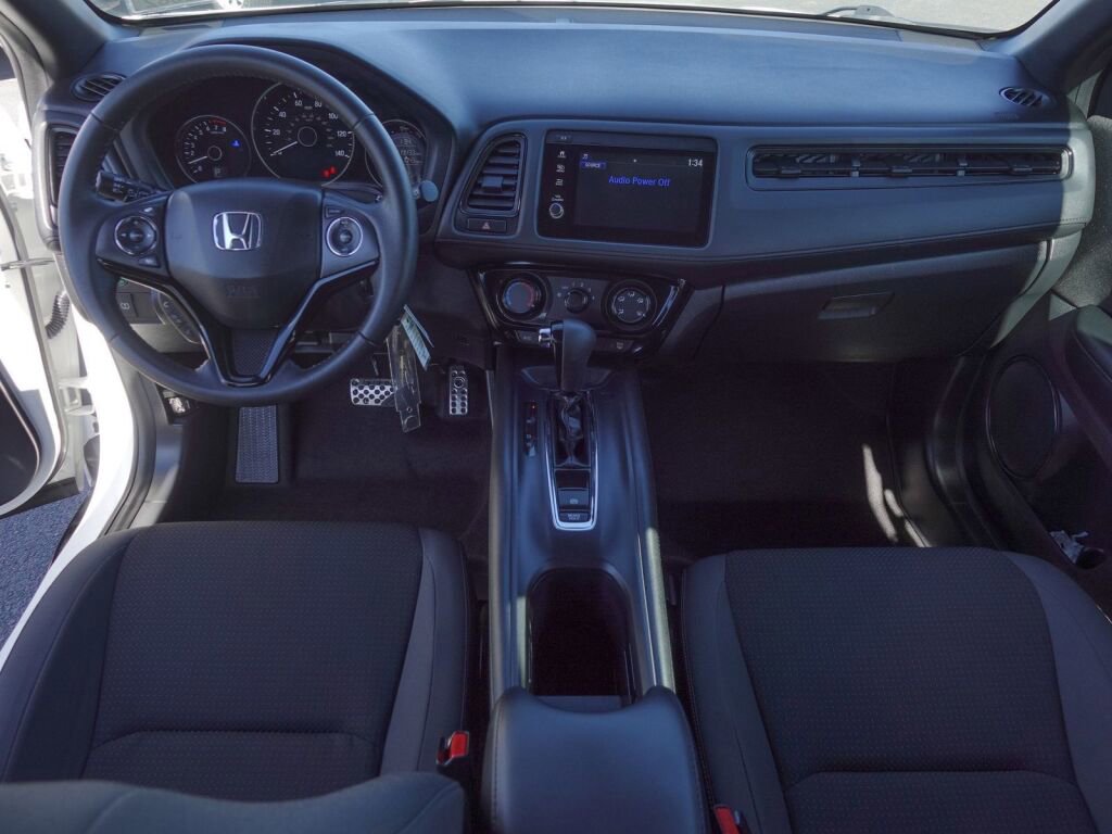 Used 2021 Honda HR-V Sport image 12