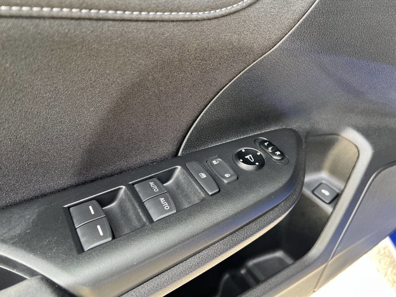 Used 2019 Honda Insight EX image 12