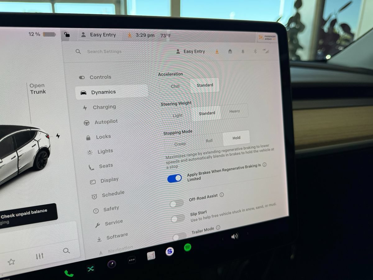 Used 2021 Tesla Model Y Long Range AWD/4WD image 23