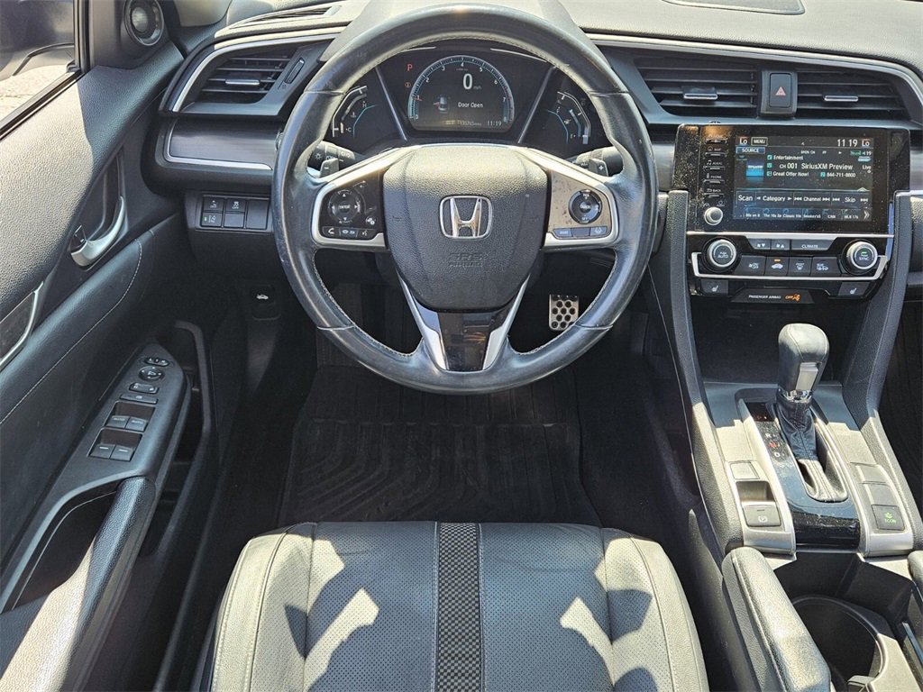 Used 2019 Honda Civic Touring image 5