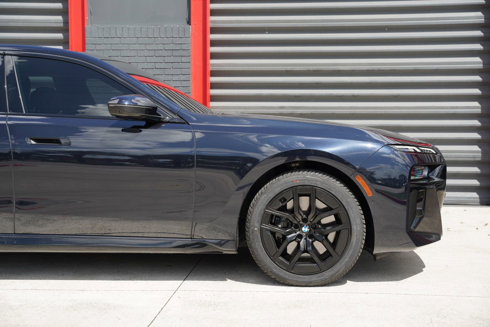 Used 2023 BMW 740i video 2