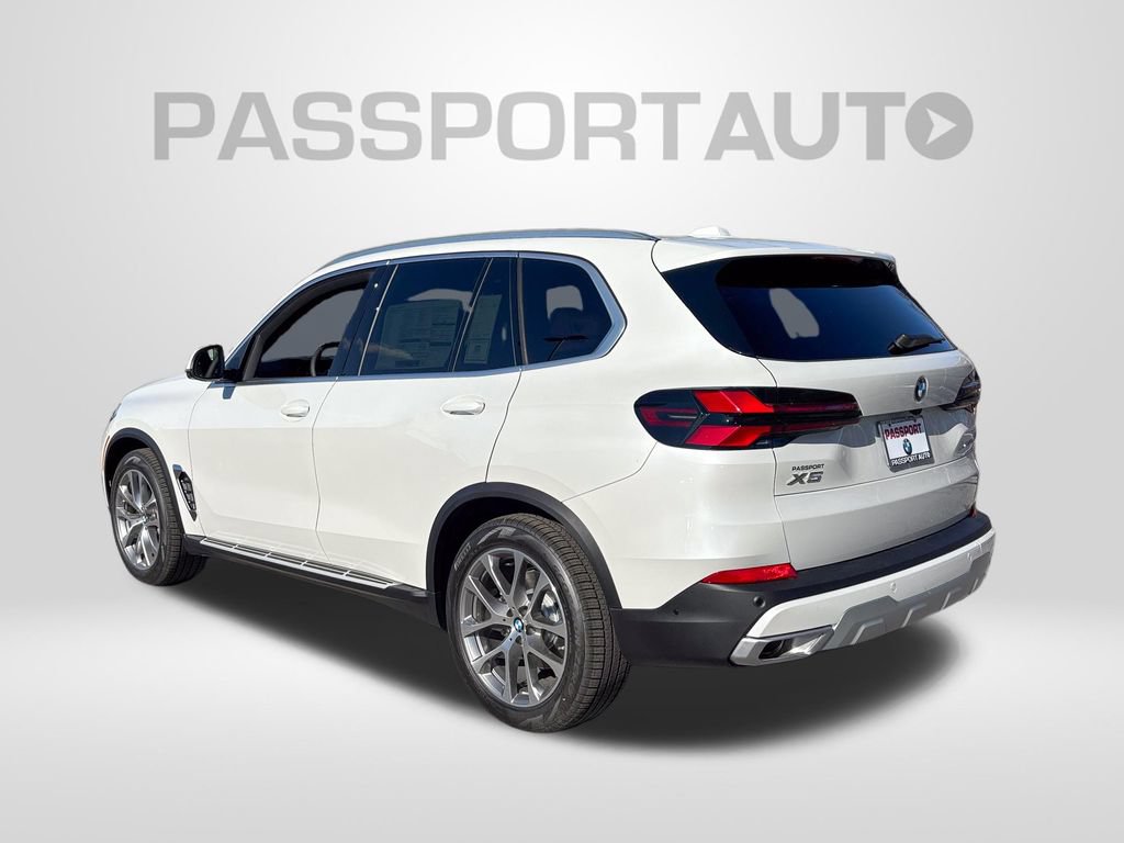 New 2026 BMW X5 xDrive40i w/ Climate Comfort Package AWD/4WD image 3