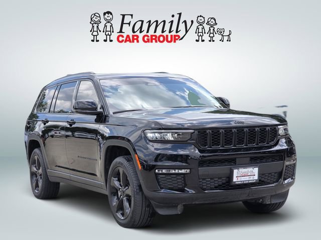 Used 2023 Jeep Grand Cherokee L Limited AWD/4WD image 2