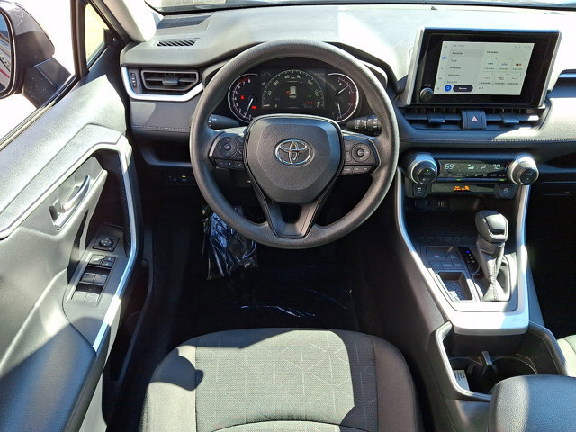 Used 2024 Toyota RAV4 XLE image 12