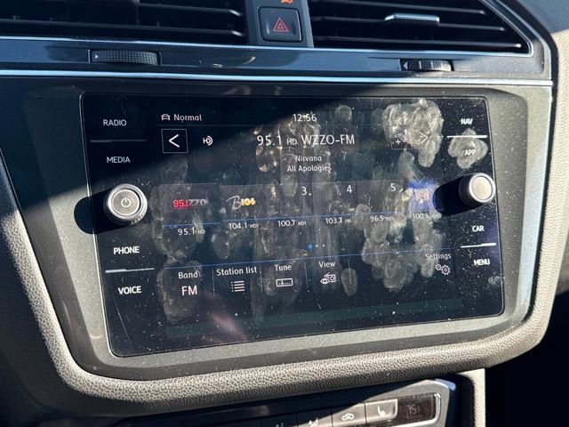 Used 2019 Volkswagen Tiguan SEL Premium R-Line image 20