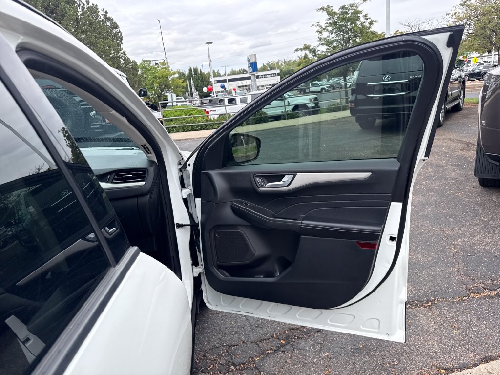 Used 2021 Ford Escape SEL FWD image 29