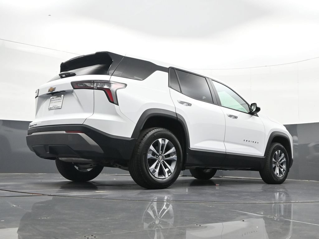Certified 2026 Chevrolet Equinox LT AWD/4WD image 35