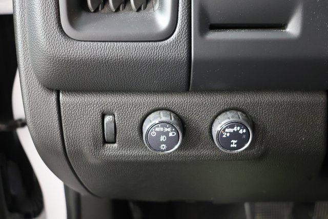 Used 2022 Chevrolet Colorado LT w/ Safety Package image 22
