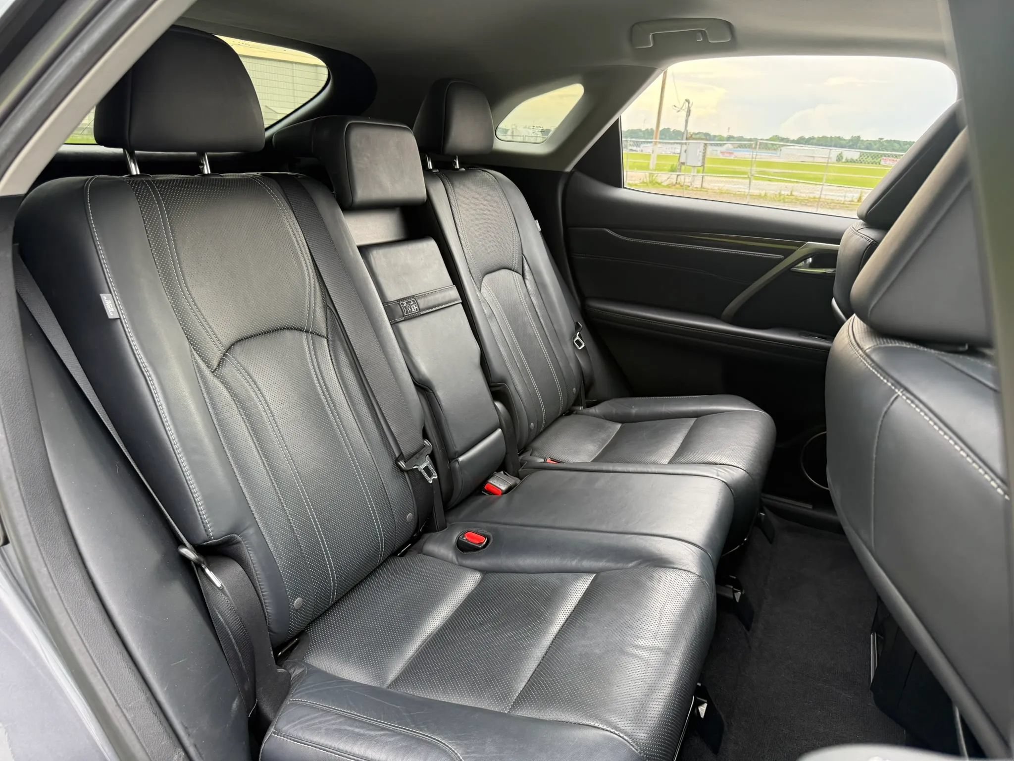 Used 2017 Lexus RX 350 FWD w/ Premium Package image 30