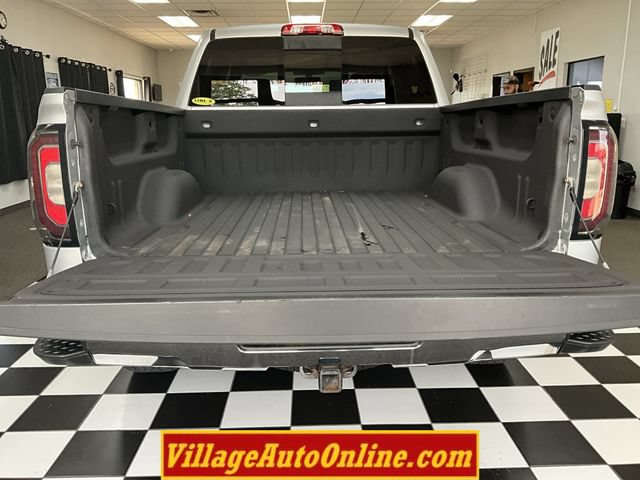 Used 2016 GMC Sierra 1500 SLT w/ SLT Premium Package AWD/4WD image 30